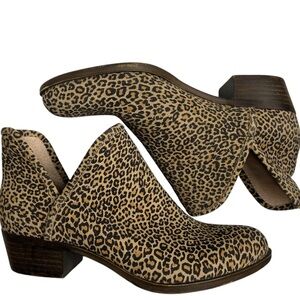 Women’s 8 M Lucky Brand Baley2 Booties Leopard Print Slip On Ankle Heels Baley 2